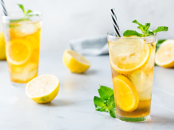 Countertop Ice Maker, Portable Ice Machine Self-Cleaning