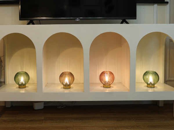 Battery Operated Table Lamp with Timer