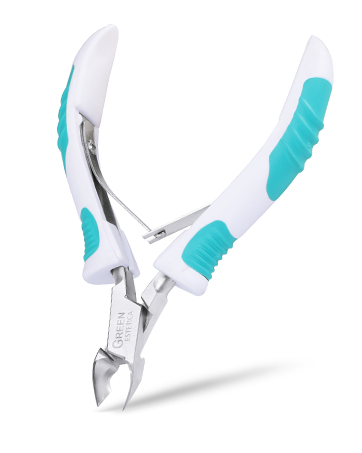 Cuticle trimmer with grip