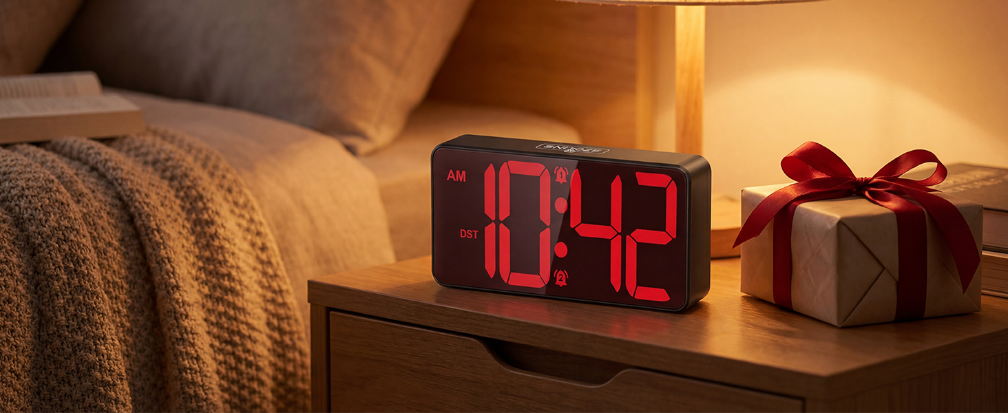 Digital Clock for Bedroom, Battery Powered Bedside Alarm Clock with 4 Adjustable Brightness