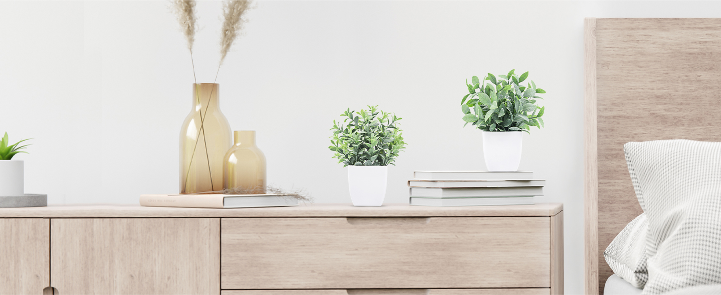 fake potted plants
