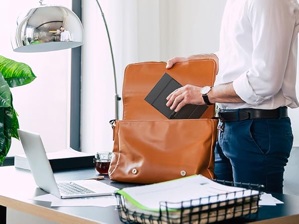 Portable folding keyboard