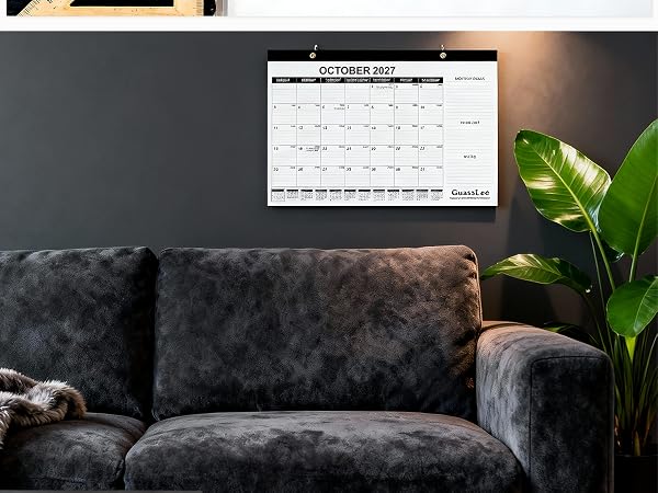 desk calendar