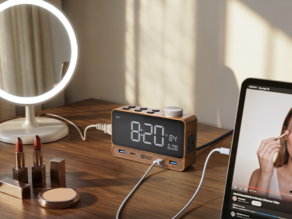 Alarm clocks and decorative items suitable for women girl