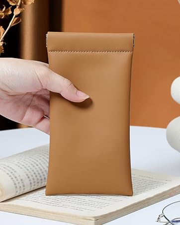 https://m.media-amazon.com/images/S/aplus-media-library-service-media/94d7b1dc-7085-4c2d-bd39-986f6ea37d7c.__CR161,0,1279,1600_PT0_SX362_V1___.jpg