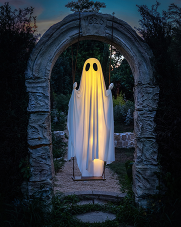 ghost decor