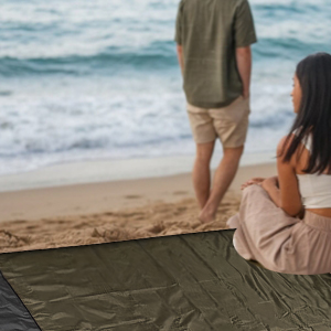 Lightweight Camping Mat Foldable Outdoor Blanket Water-Resistant PU Coated Backing
