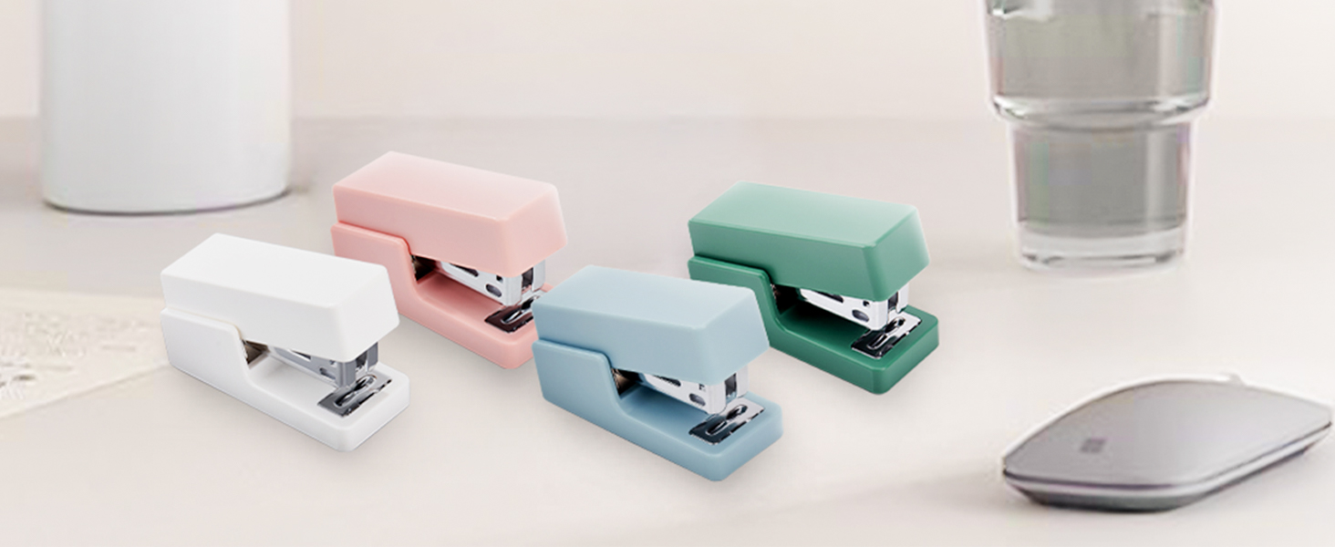 MINI STAPLER WITH STAPLES