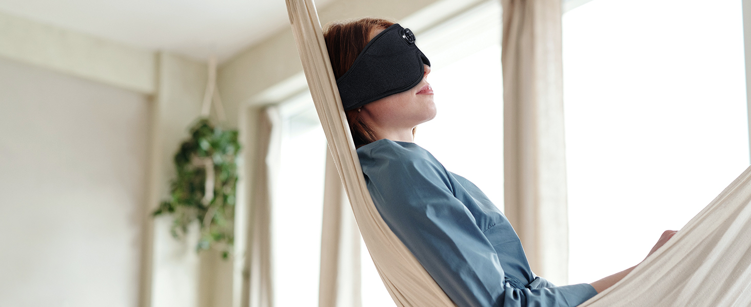 3D sleep mask with bluetooth headphones White Noise