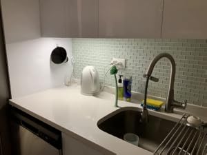 Under Cabinet Light