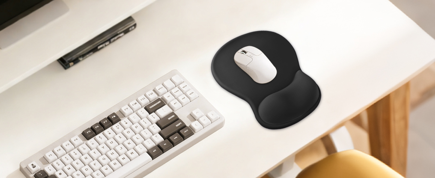 Mouse Pad with Wrist Rest Support