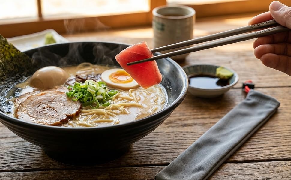 chopsticks eatting ramen