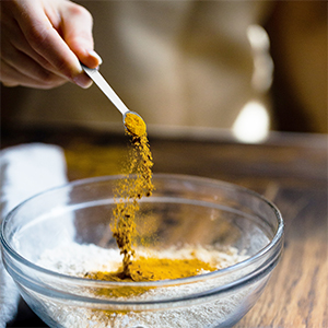 mini measuring spoons