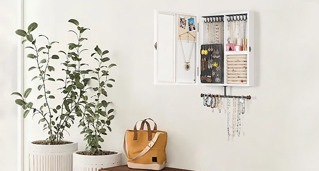 Wall Mounted Jewelry Organizer