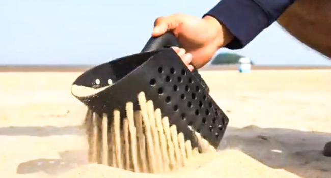 Sand Scoop