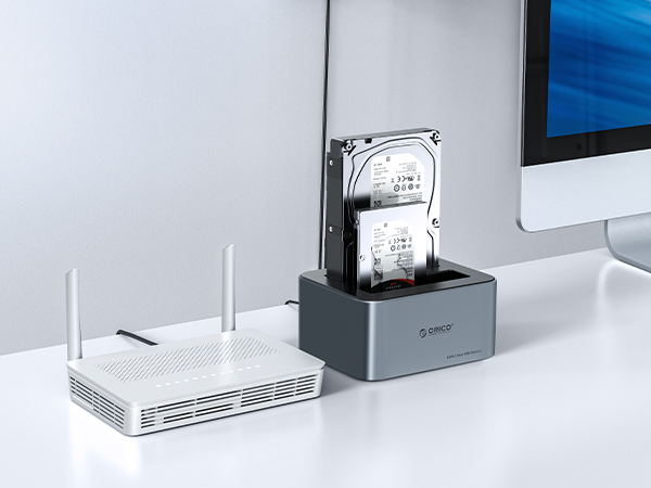3.5 inch hard drive docking station