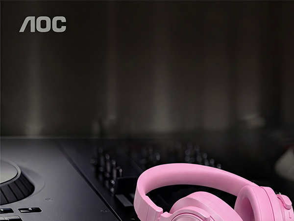 studio headphones dj headphones guitar headphones podcast headphones ?