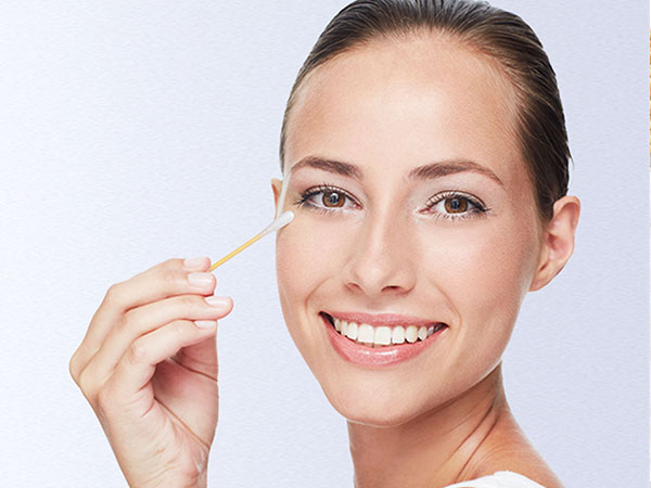 Bcowos Long Cotton Swabs