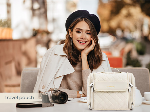 BAGSMART Cosmetic Bag