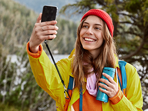 Spring phone leash