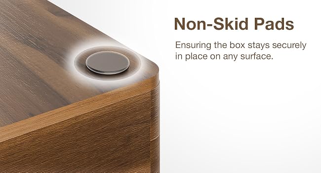 cable box with non-skid pads