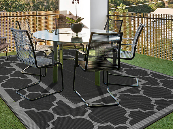 outdoor rug