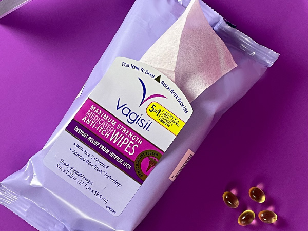 Anti-Itch Wipes pouch