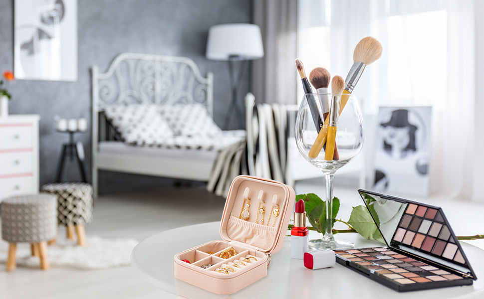 Mini Jewelry Box