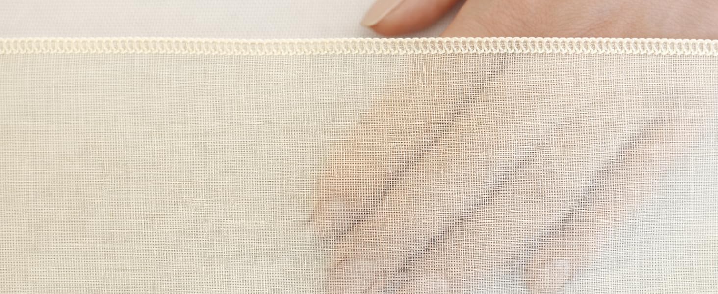 Dense cotton structure allows smooth liquid flow while keeping pulp and particles contained.