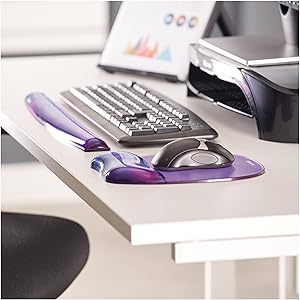 workspace wellness, workspace, wellness, desk, office, desktop, ergo, ergonomics, fellowes, cube