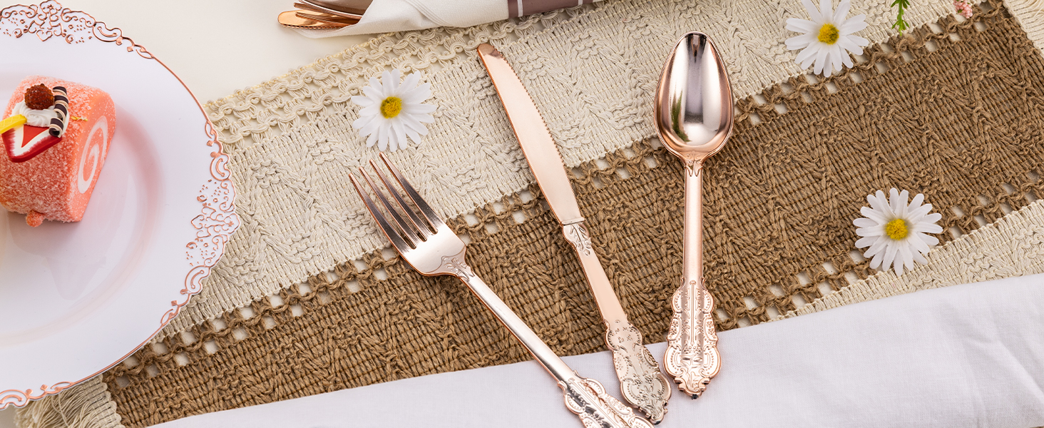 plastic dinnerware set