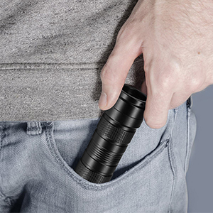 portable 365 uv flashlight