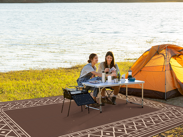 OUTDOOR RUG