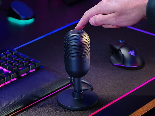 Instant Control Razer Seiren V3 for PC computer iphone podcast blue yeti rode hyperx steel series