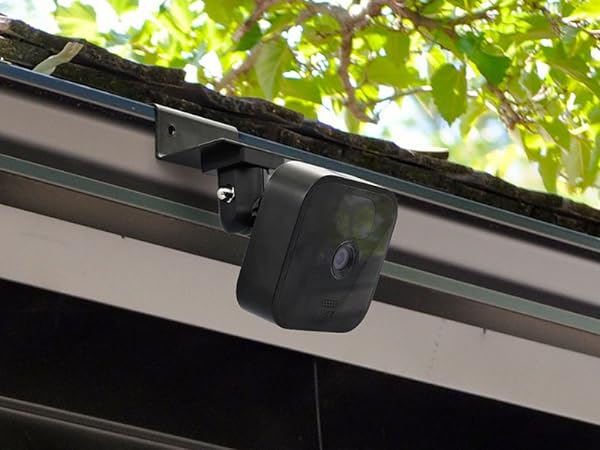 blink outdoor camera gutter mount