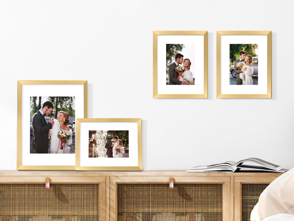 gold picture frame