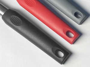 Non-Slip & comfortable handle