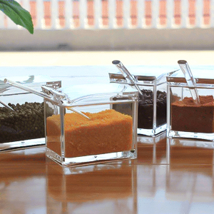 A good object to distinguish seasonings