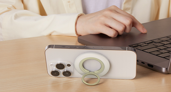 magsafe phone grip