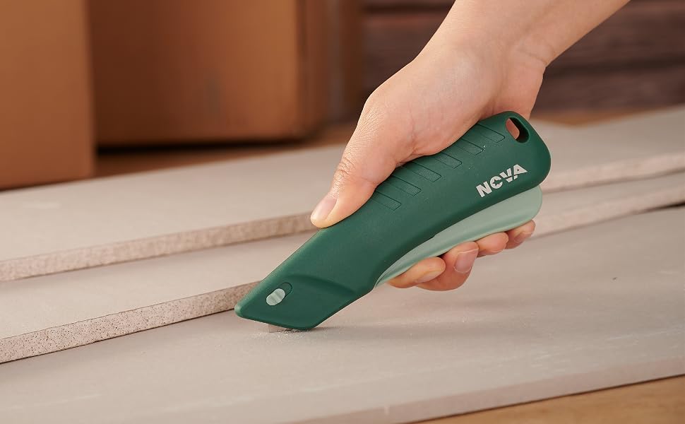 Nova Self-retracting Trigger Knife SK029