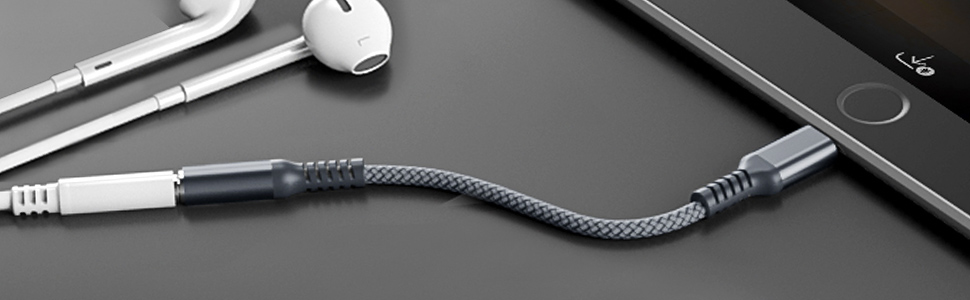 USB_C_TO_3.5MM_FEMALE_CONVERTER