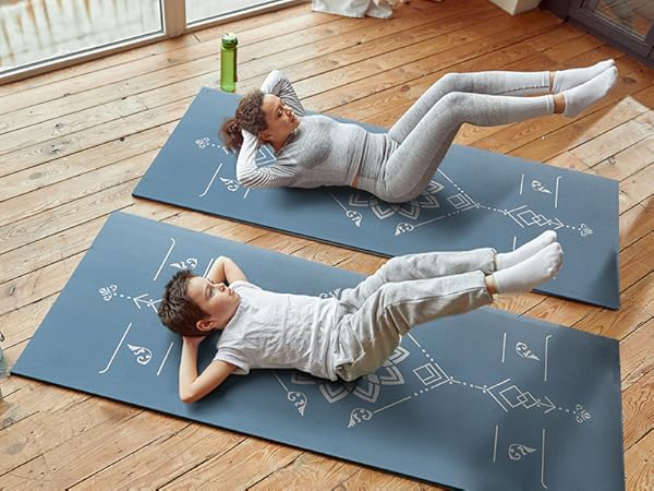 Avoalre Foldable Travel Yoga Mat