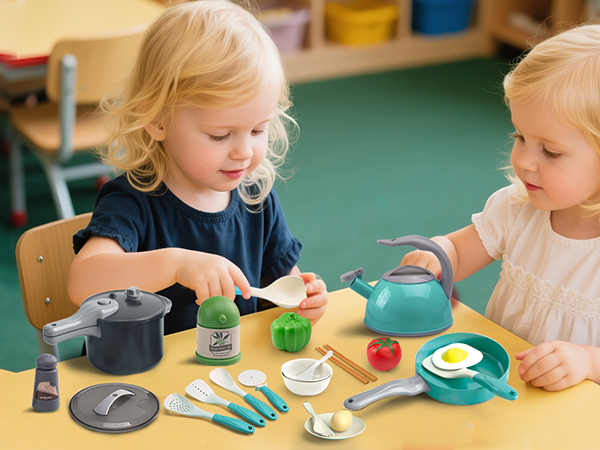 Kids' Pretend Cooking Set - Social Play in Kindergarten