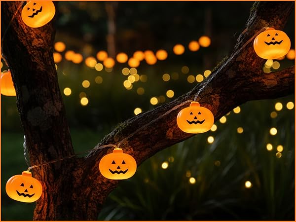 Halloween Tree & Garden Decor
