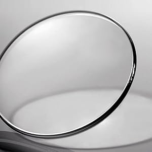 SCRATCH-RESISTANT CRYSTAL