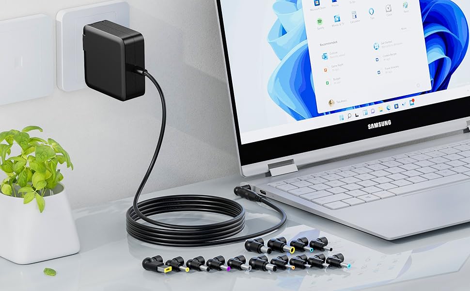 90W Universal Laptop Charger