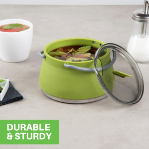 Conveniently check the progress of your meals with this silicone cookware with lid.