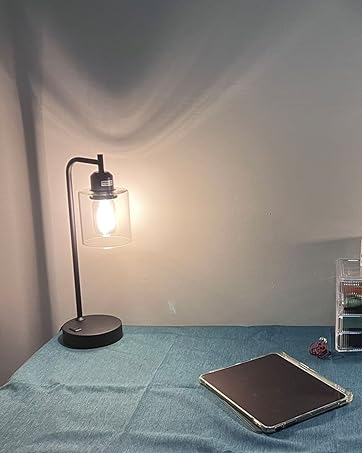 desk lamp