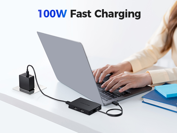 Travel-Size Companion USB4 HUB with 100W power delivery