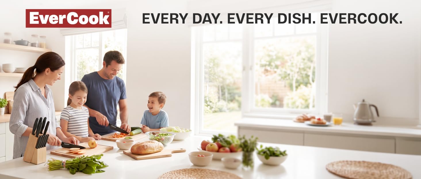 Family cooking with EverCook knives. Text: Every day. Every dish. EverCook.